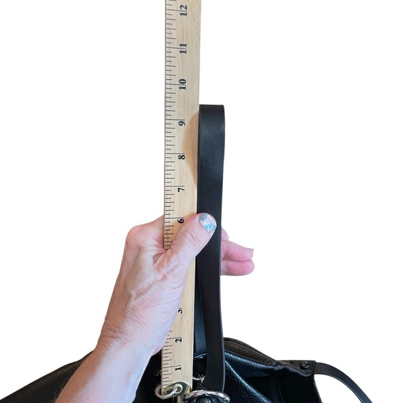 Vegan Steve Madden Black Hobo Bag-NWOT-Large Capacity-Chain and Braiding deco - Picture 10 of 10